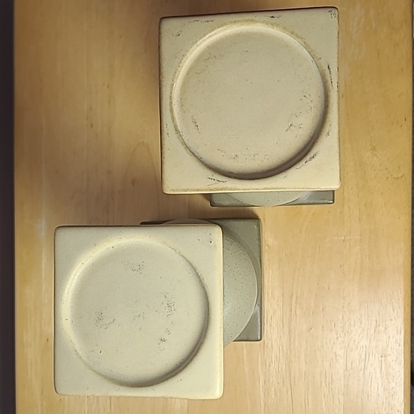 HD Design ceramic pillar candle holders - Picture 2 of 4